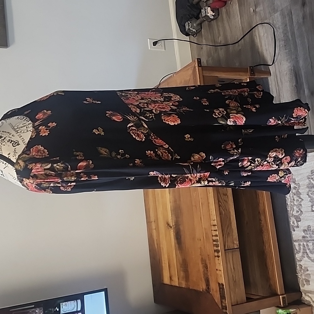 🔆Free People Black Floral Dress🔆 - Picture 2 of 5